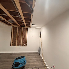 Water-Damage-Restoration-vs-Water-Mitigation-What-Buffalo-Grove-Homeowners-Need-to-Know 5