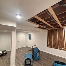 Water-Damage-Restoration-vs-Water-Mitigation-What-Buffalo-Grove-Homeowners-Need-to-Know 3
