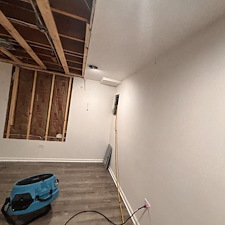 Water-Damage-Restoration-vs-Water-Mitigation-What-Buffalo-Grove-Homeowners-Need-to-Know 6